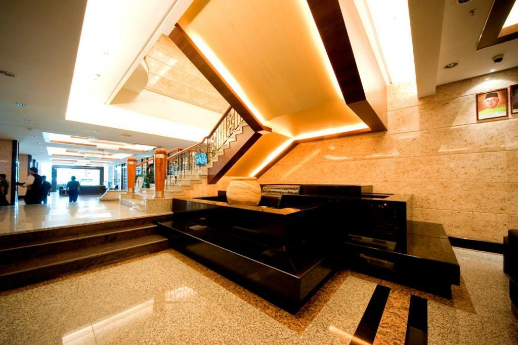 Imperial Palace Hotel Miri Εξωτερικό φωτογραφία